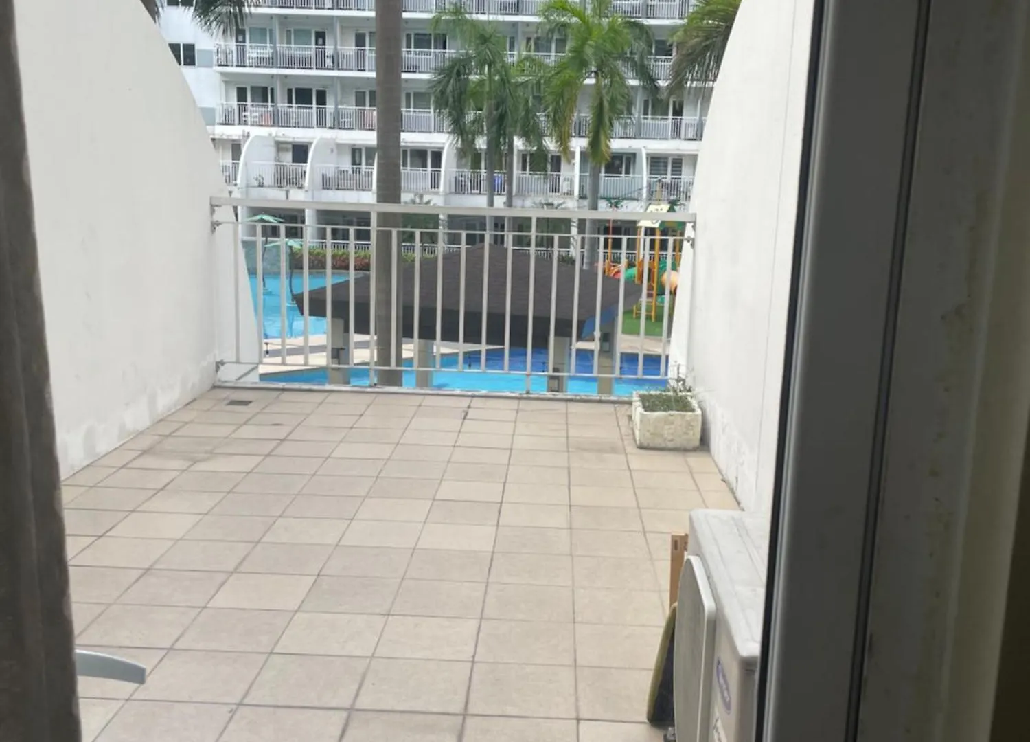 Unit 232D Pool View With Big Balcony Apartment Manila