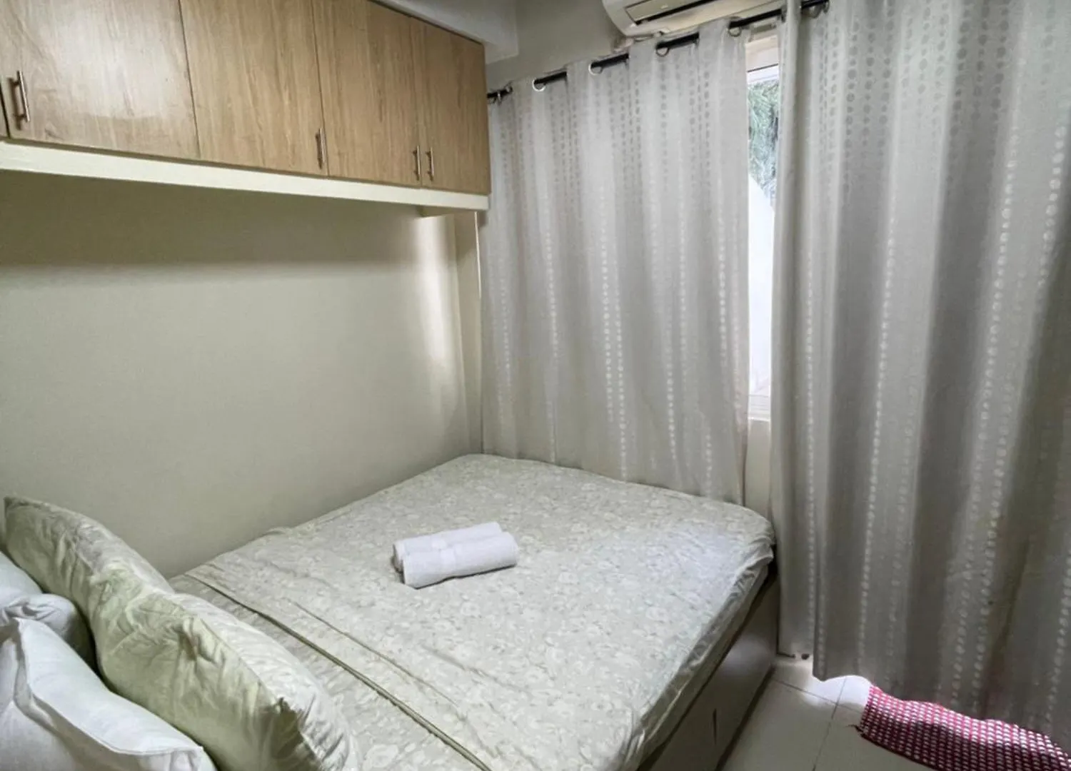 Unit 232D Pool View With Big Balcony Apartment Manila